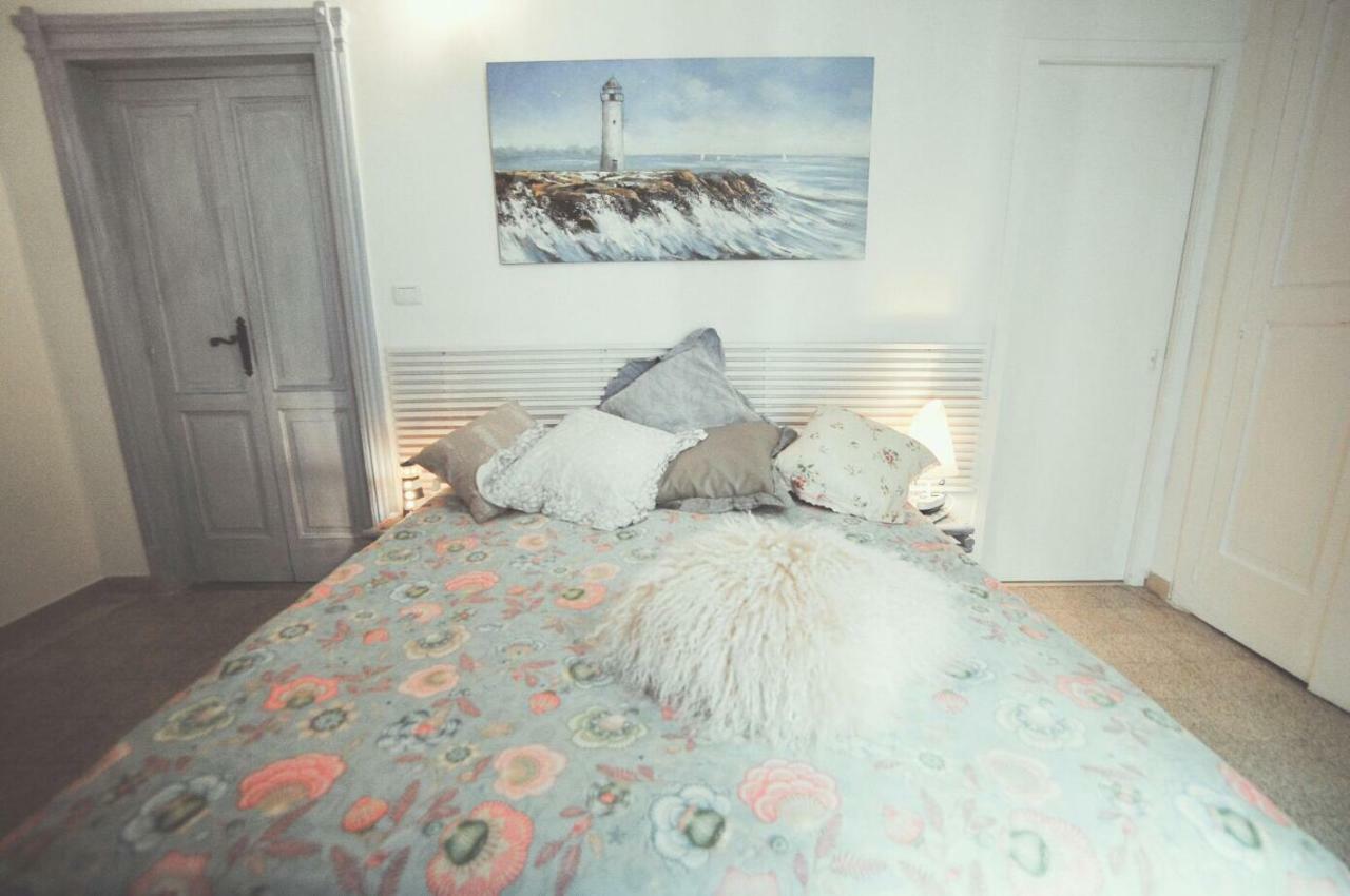 B&B Le Ferule มันเฟรโดเนีย ภายนอก รูปภาพ
